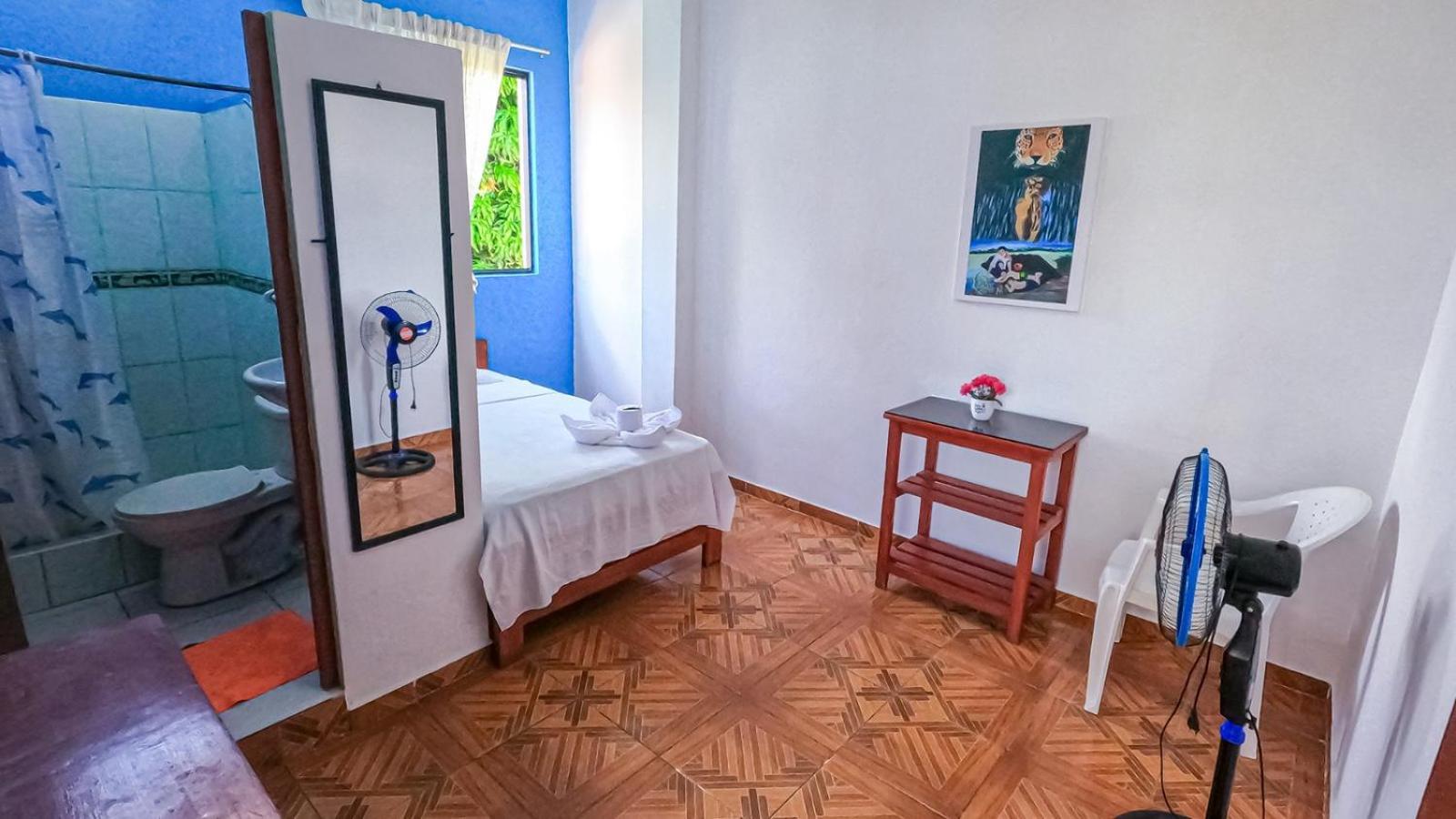 Shoffi'S House Backpackers Hotel Tarapoto Exterior foto